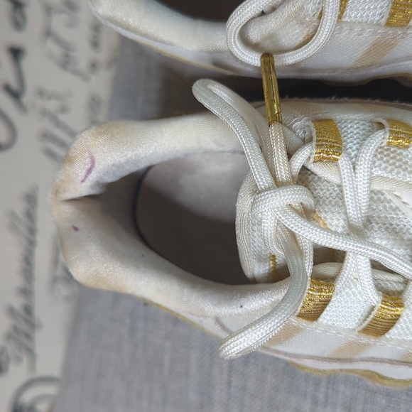Nike Air Max 95 Av8428-001 Desert Sand Metallic Gold-Summit White Women's Size 7 - Picture 15 of 16